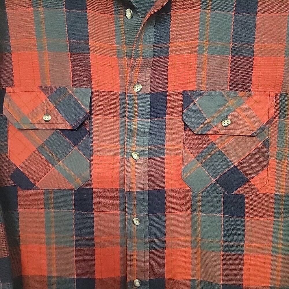 Vintage Northwest Territory Mens size M Buffalo Plaid Flannel western country